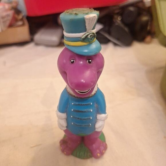 Vintage 1993 Barney Purple Dinosaur Drum Major Figurine Toy or Cake Topper 4.75" - Picture 1 of 5
